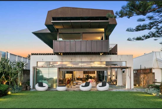 7 Myola Road, Newport